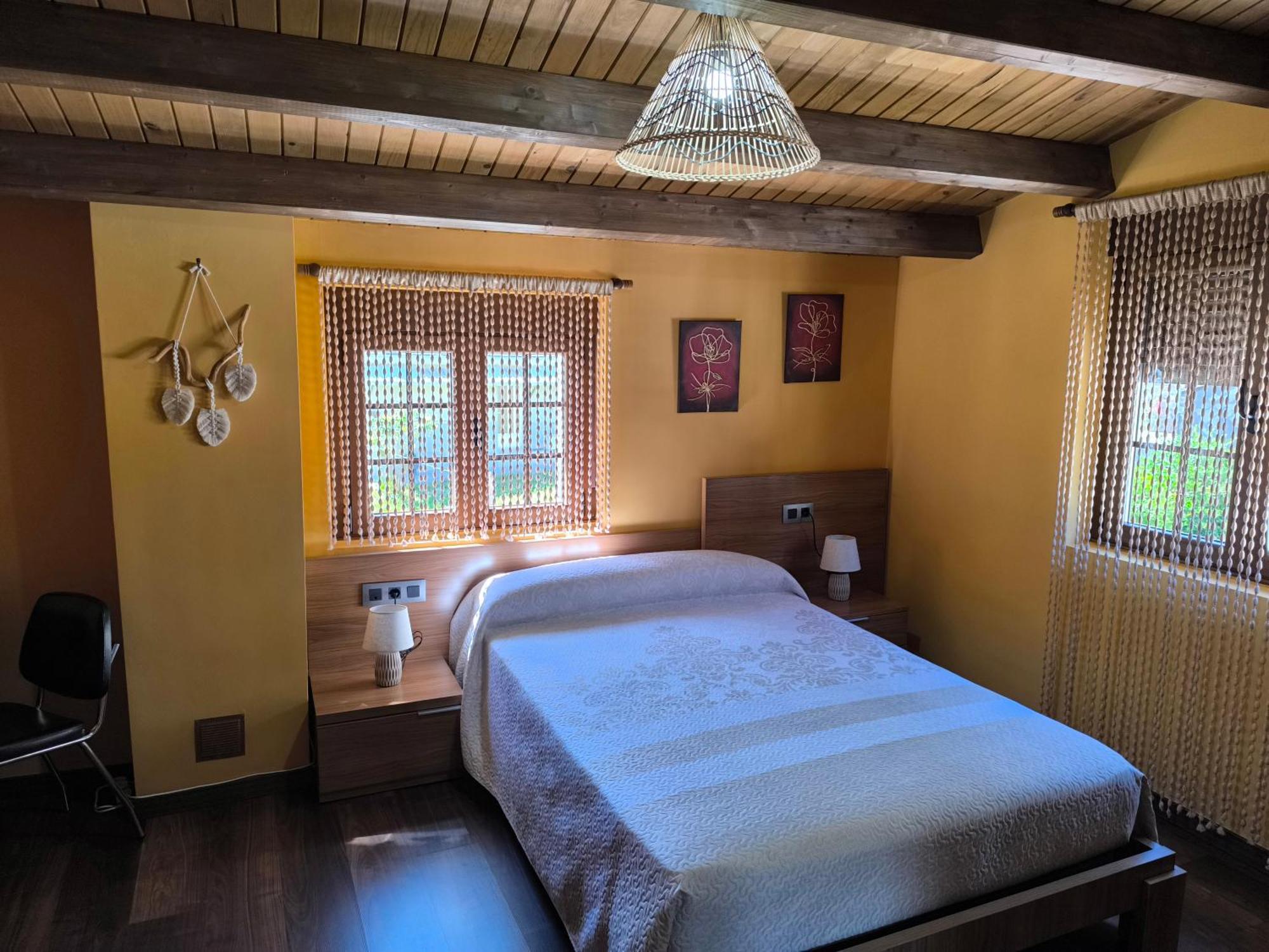 Casa Miravalles Fornela Guimara ภายนอก รูปภาพ